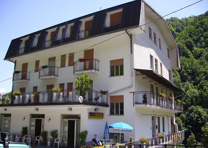 Hotel Ristorante Regina Bognanco
